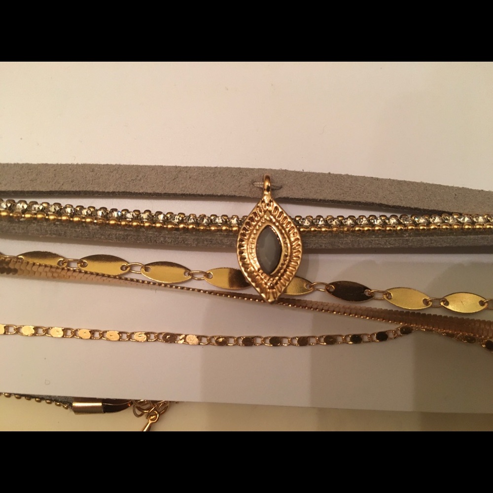 NWT Rue 21 multipack sexy chokers necklaces - Picture 1 of 3